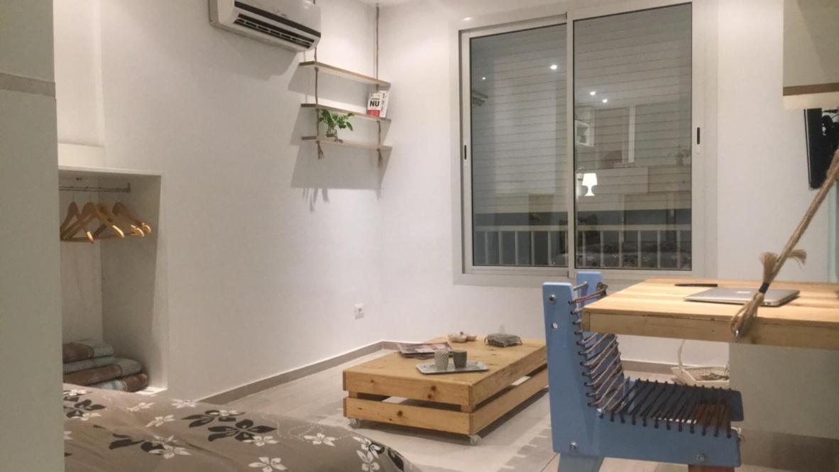 Charmant Studio A Sfax Bagian luar foto